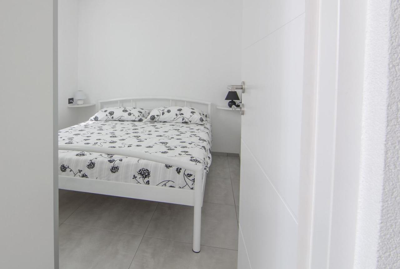 New Family 2 Bedroom Apartment Vodnjan Exterior photo
