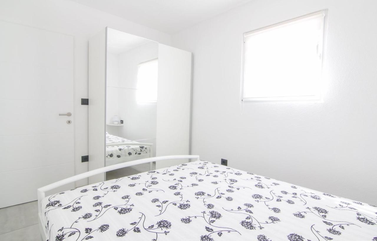 New Family 2 Bedroom Apartment Vodnjan Exterior photo